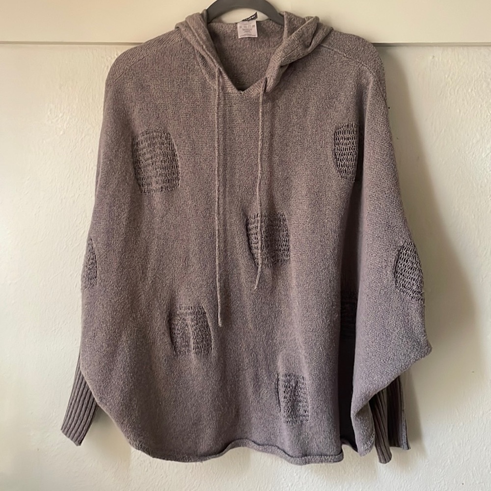 Earthbound knit gray hooded sweater